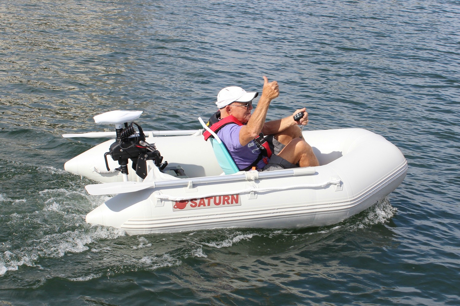 Remote Controlled 55Lbs 12V Electric Trolling Motor.