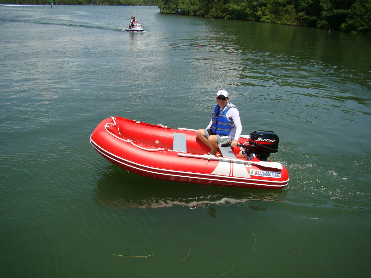 Premium Inflatable Boats Azzurro Mare AM290. Click on image to enlarge 