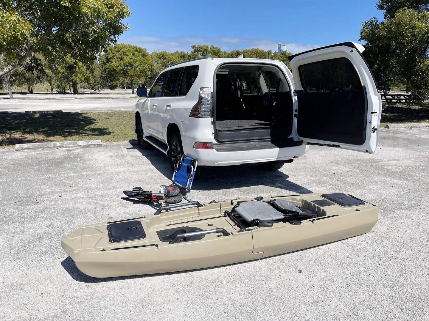 Modular Heavy Duty Pedal Drive Fishing Kayak