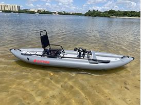 Convert SUP into kayak with chair