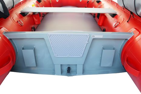 Aluminum transom