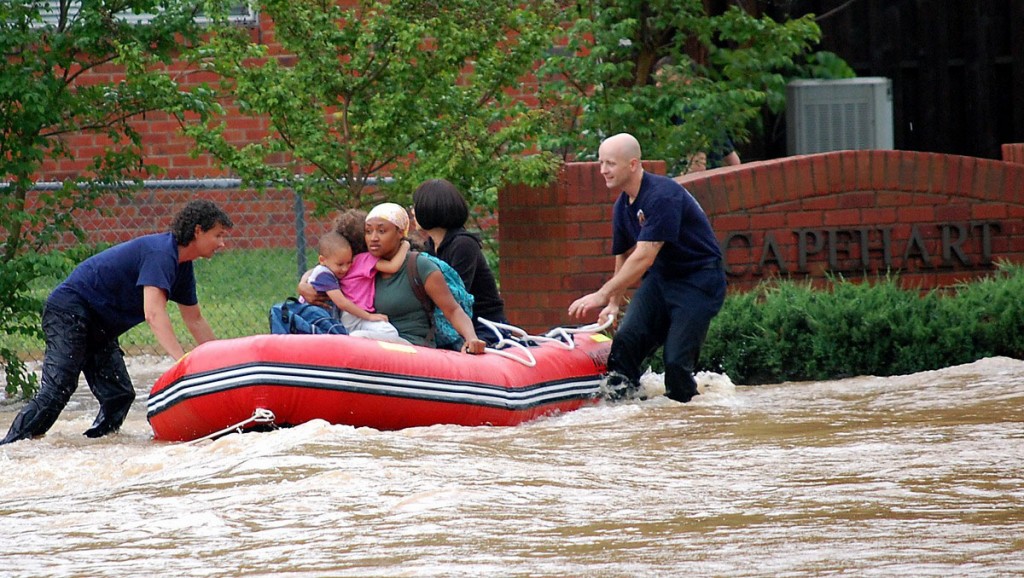Saturn Inflatable Boats Are Great for Flood Rescue