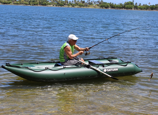 Saturn Inflatable Kayak  Boat Crossover KaBoat great for Fishing!